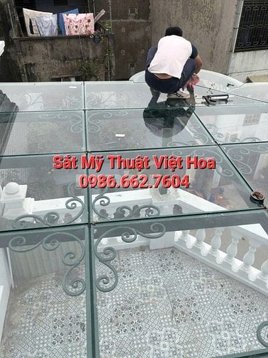 Mái kính khung sắt nghệ thuật đẹp, chất lượng Nam Định