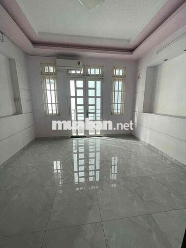 Cho thuê nhà nguyên căn.trệt 2 lầu sân thượng . Phan đình phùng p1 PN