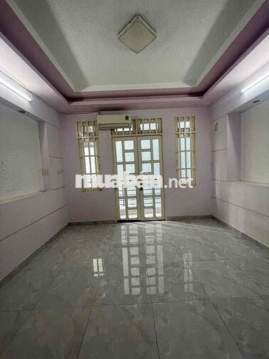 Cho thuê nhà nguyên căn.trệt 2 lầu sân thượng . Phan đình phùng p1 PN