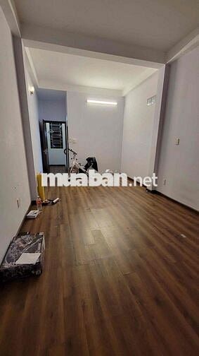 Góc MT Thuận Kiều- Phạm Hữu Chí P12 Q5-5 tầng- 4PN 4WC- 26 triệu