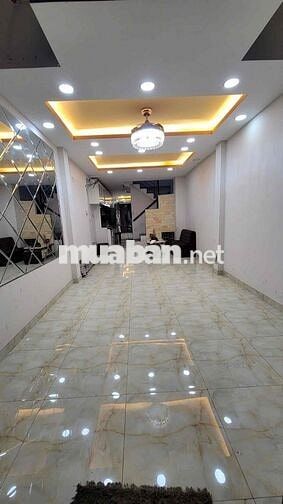 Góc MT Thuận Kiều- Phạm Hữu Chí P12 Q5-5 tầng- 4PN 4WC- 26 triệu