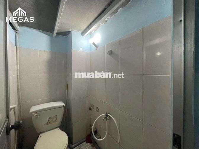 Duplex máy lạnh cửa sổ trời thoáng mát ngay chợ Lê Thị Hồng