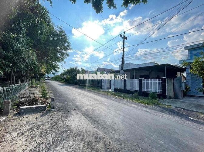 Bán Nhanh 328m2 đất Suối Hiệp Diên Khánh Gần HL39 giá 1,3 tỷ