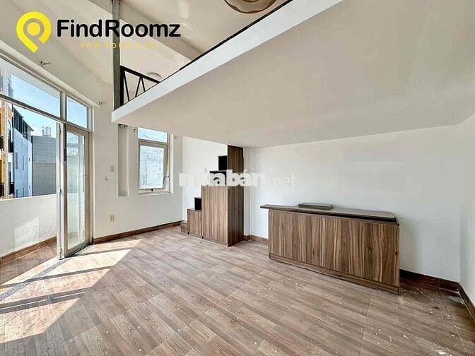 DUPLEX BAN CÔNG SIÊU RỘNG NGAY CHỢ THẠCH ĐÀ