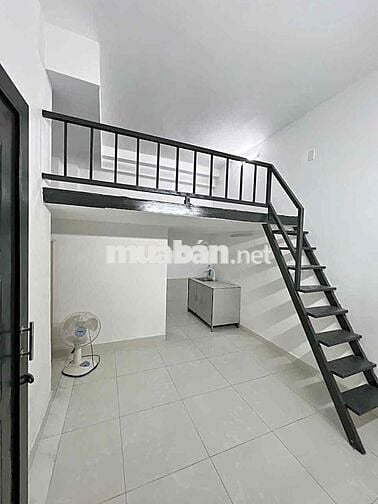 🔥PHÒNG GÁC TẦNG TRỆT_SẴN MÁY LẠNH_GẦN CV GIA ĐỊNH_NGÃ TƯ PHÚ NHUẬN