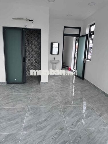 Cho thuê nhà mặt tiền đường số 3 khu tên lửa giá 18tr