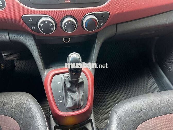 Hyundai I10 2016 Bạc 83250 km