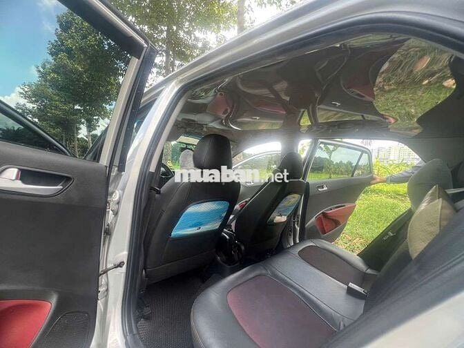 Hyundai I10 2016 Bạc 83250 km
