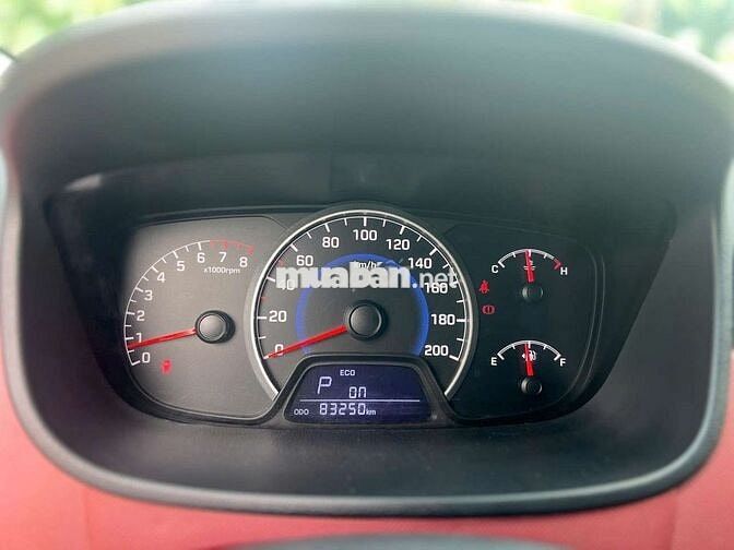 Hyundai I10 2016 Bạc 83250 km