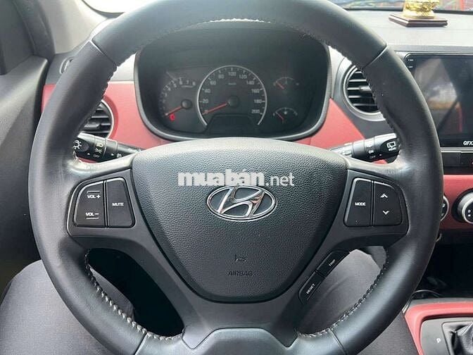 Hyundai I10 2016 Bạc 83250 km