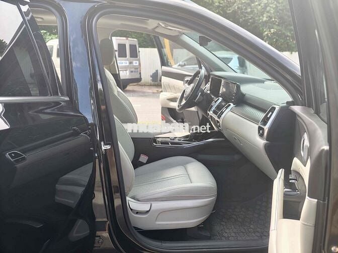 Kia Sorento 2020 Dầu Tự động 8 cấp 60000 km Đen