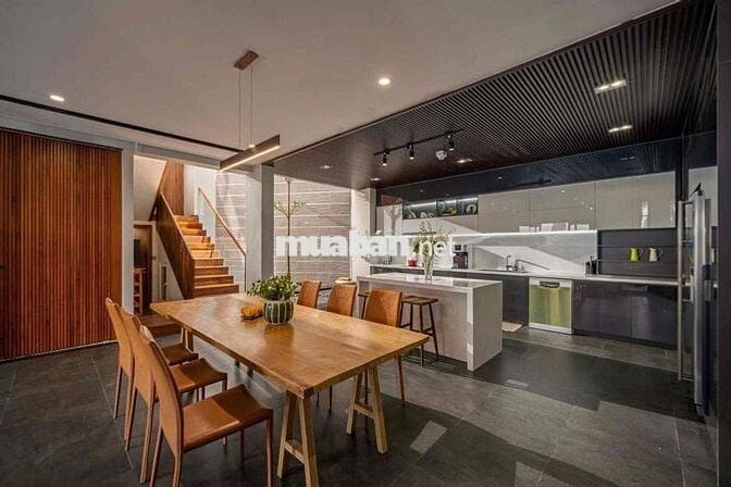 CHO THUÊ NHÀ ĐẸP 4PN CÓ SÂN VƯỜN – FULL NỘI THẤT CAO CẤP