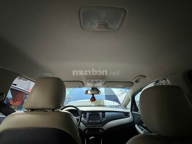 Kia Rondo 2.0 GAT 2019 chỉ 330tr