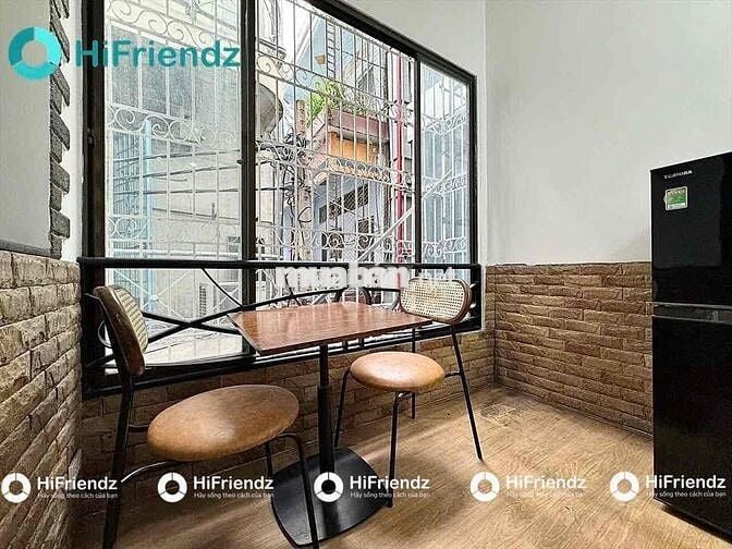 Cho Thuê 1PN Balcon 40m2 Ngăn Bếp Ngay Cầu Ba Son Lê Thánh Tôn Q1