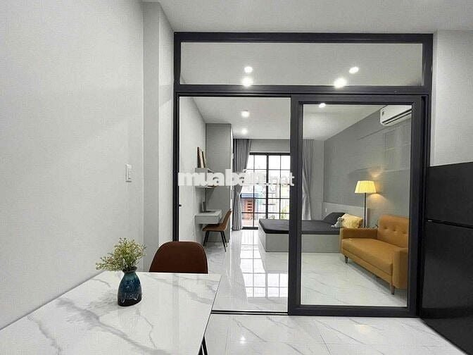 CHO THUÊ CĂN STUDIO SIÊU ĐẸP - BAN CÔNG RỘNG RÃI - GẦN ĐẠI HỌC VHU🏡