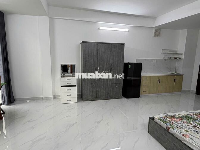 Phòng VIP luxury biệt thự Bình Lợi, full nội thất, có ban công