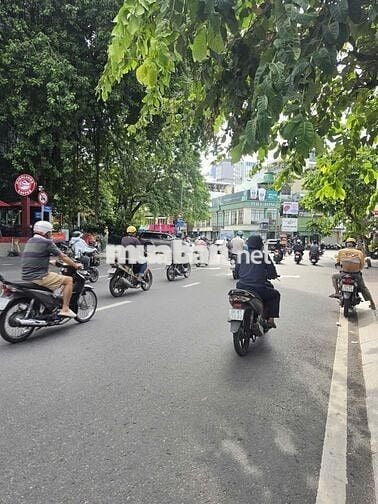  MẶT TIỀN ĐINH TIÊN HOÀNG , QUẬN 1 - 4x18m - 3 TẦNG - GIÁ 40 TRIỆU