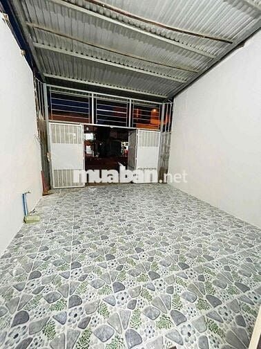 Nhà trệt rộng 5x30m 02phòng sẵn 2máy lạnh Lộ ô tô CMT8