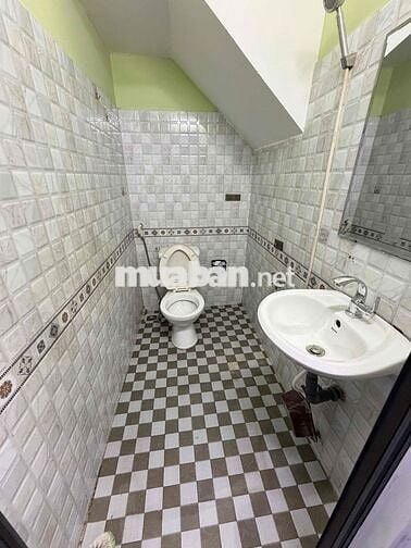 Nhà Mới 100% 4x7m 2Lầu ST  (2PN 3WC) Hẻm 6m Thông. 1/ Hương Lộ 2