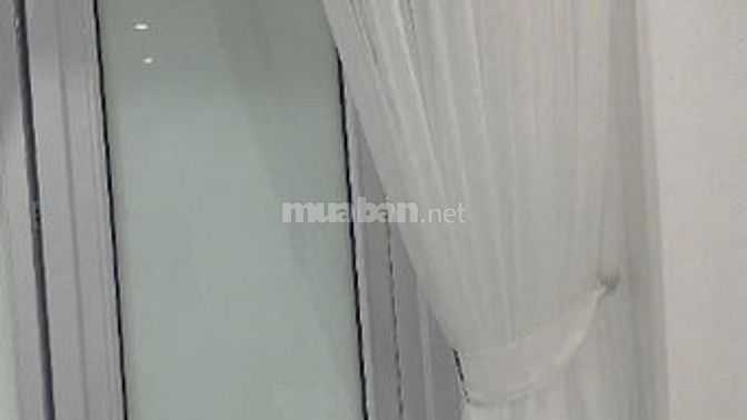 Cho thuê nhà full nội thất, số 16 ngõ 11 đường Nước Phần Lan, Tây Hồ