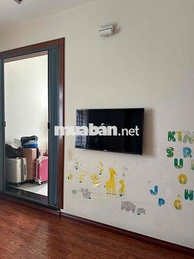 Biệt thự khu tên lửa đầy đủ nội thất view công viên 10x20m  3 tấm 55tr