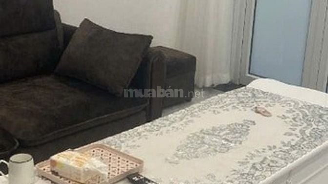 Cho thuê nhà full nội thất, số 16 ngõ 11 đường Nước Phần Lan, Tây Hồ