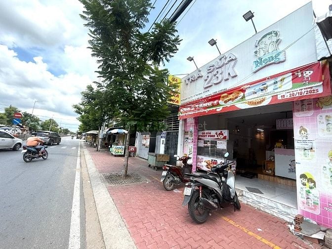 *NHÀ BÁN 2 MẶT TIỀN Nguyễn Cửu Phú, 5x40m, sổ hồng chính chủ