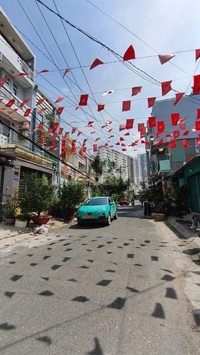 mặt tiền 27R cư xá Phú Lâm D mới keng