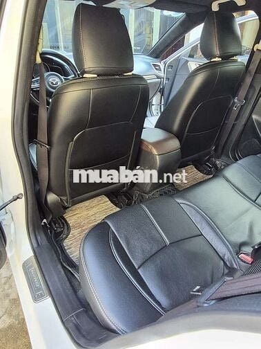 Mazda Mazda 3 Luxury Trắng Xăng 5 chỗ