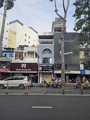 GÓC 2MT - TRẦN HƯNG ĐẠO, Q1 - GIẢM 8 TỶ (CÒN 28 TỶ) - HĐT: 72TR/THÁNG.