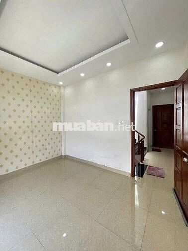 Nhà 1 trệt 2 lầu hẻm xe tải Đường 11 Trường Thọ, 4PN, gần metro 