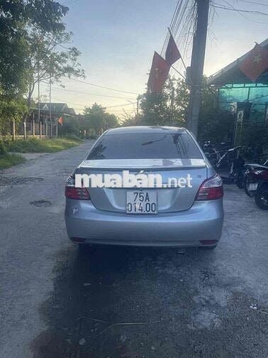 Cần bán xe Vios 2013