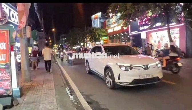 sang quán ăn: 7x35  👉 Hoàng Diệu 2 - TP : THỦ ĐỨC