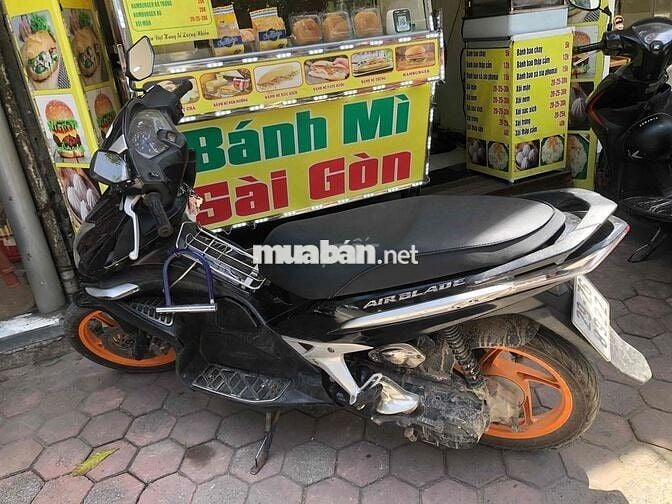 Honda Airblade Đen Xăng