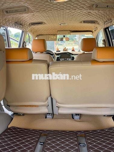 Toyota Innova 2011 G Bạc