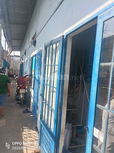 Cho thuê nhà trọ 20m2, giá siêu hời 1,4 triệu/th tại Số 4, P Long Trườ