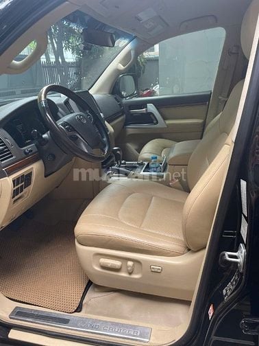 Bán thanh lý xe ô tô Toyota Land Cruiser 