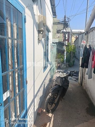 Cho thuê nhà trọ 20m2, giá siêu hời 1,4 triệu/th tại Số 4, P Long Trườ