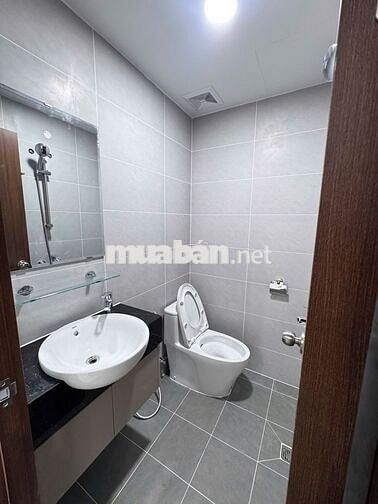 NHƯỢNG SUẤT THUÊ 5.2TR/THÁNG CĂN 2PN Ở LINH XUÂN, NGÃ 4 THỦ ĐỨC, ĐXH 