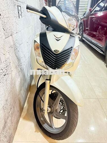 Honda SH Ý 150 Trắng
