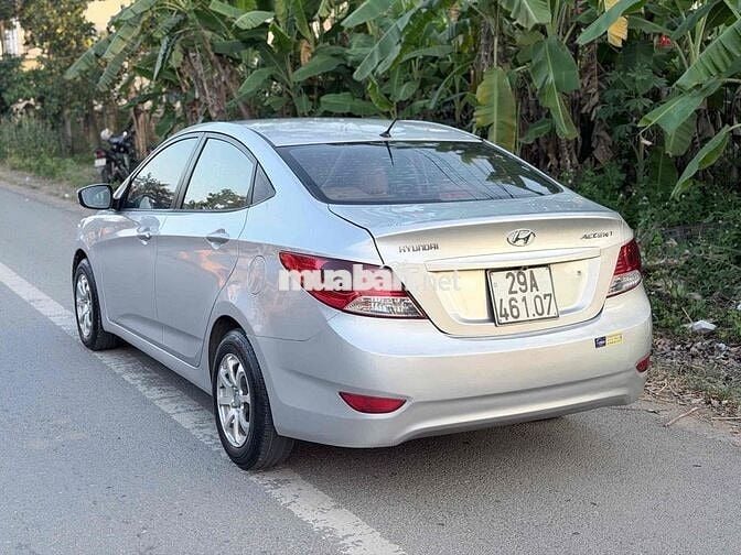 Hyundai Accent 2011 Tự động Bạc