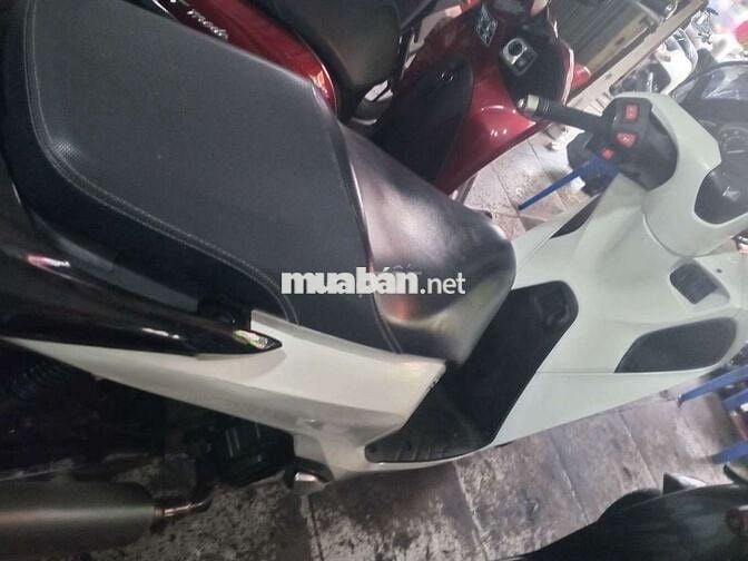 Honda SH 125cc 2017 Trắng Tự động