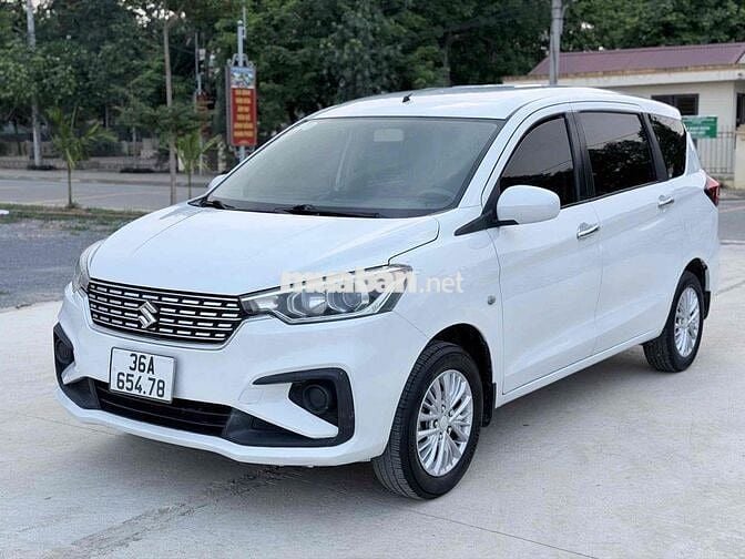 Suzuki Ertiga 2021 Trắng 7 chỗ