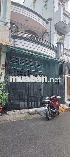 Nhà cho thuê nguyên căn 1 lầu,Dt 5*14 có 3pn và 2 tollet.Ở &Kd tại nhà