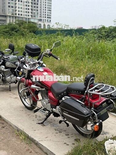 Suzuki 2024 Đỏ