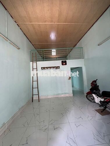 Cô Phụng cho thuê phòng trống không nội thất - Gần ĐH Văn Hiến - 50m2