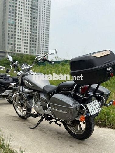 Suzuki GZ150-A Xám 