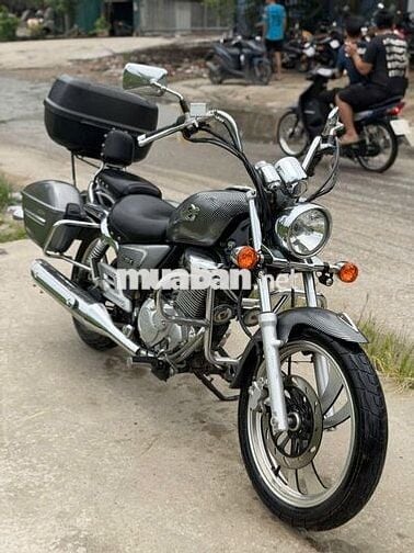 Suzuki GZ150-A Xám 