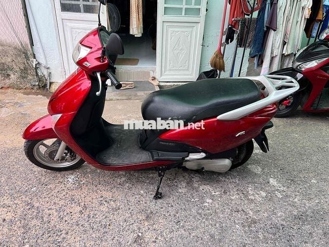 Honda Lead 2024 màu Đỏ