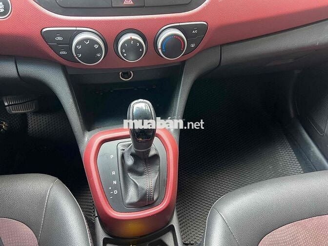 Hyundai Grand i10 Bạc Tự động